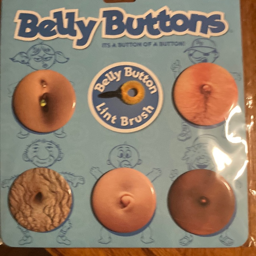 5 for $25 💸💸💸💸💸
Gag gift
